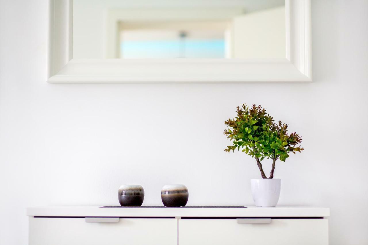 Apartment Nives In The City Center - Free Parking สปลิท ภายนอก รูปภาพ